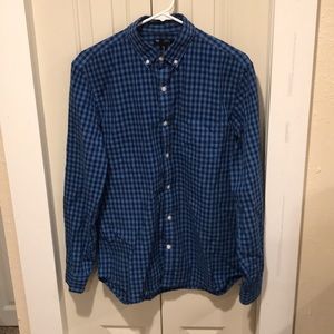 Gap button down shirt